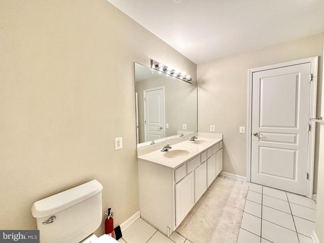 41 MAIDENHEAD RD, Princeton, NJ 08540