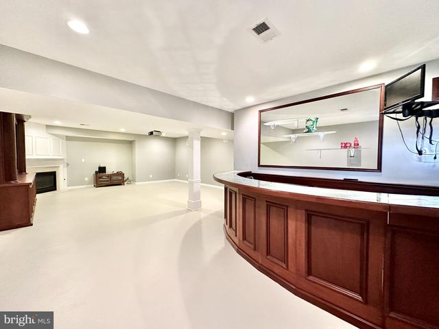 41 MAIDENHEAD RD, Princeton, NJ 08540