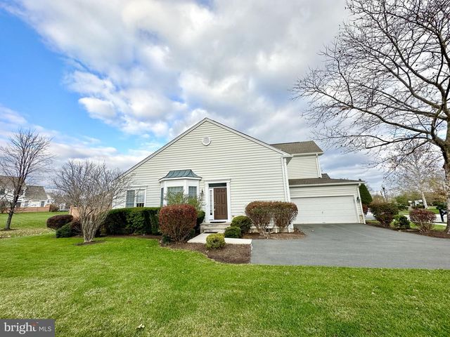 41 MAIDENHEAD RD, Princeton, NJ 08540