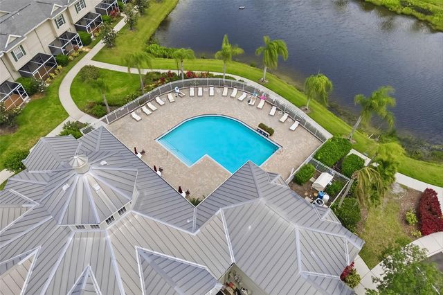 7653 PLANTATION CIRCLE, Bradenton, FL 34201