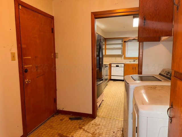 1901 N Faulkner Street, Pampa, TX 79065