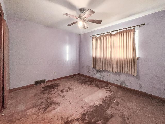 1901 N Faulkner Street, Pampa, TX 79065