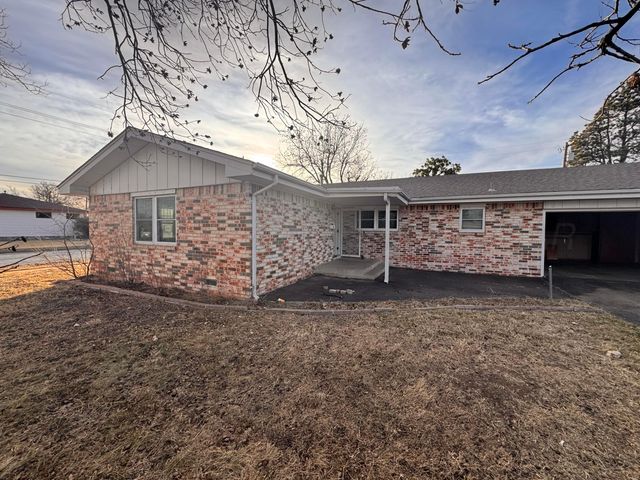 1901 N Faulkner Street, Pampa, TX 79065