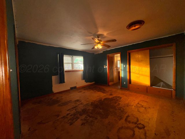 1901 N Faulkner Street, Pampa, TX 79065