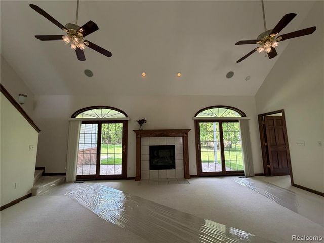 1143 Brewster Road, Rochester, MI 48306