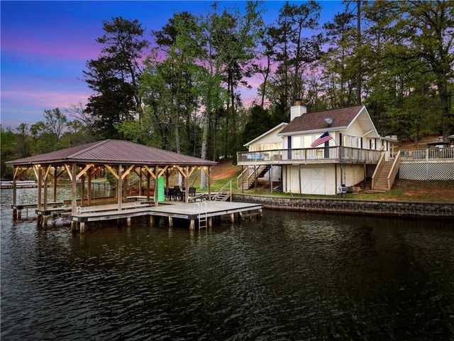 216 Deep Water Road, Mansfield, GA 30055