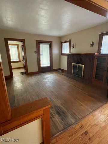 218 Canton Road, Ellet, OH 44312