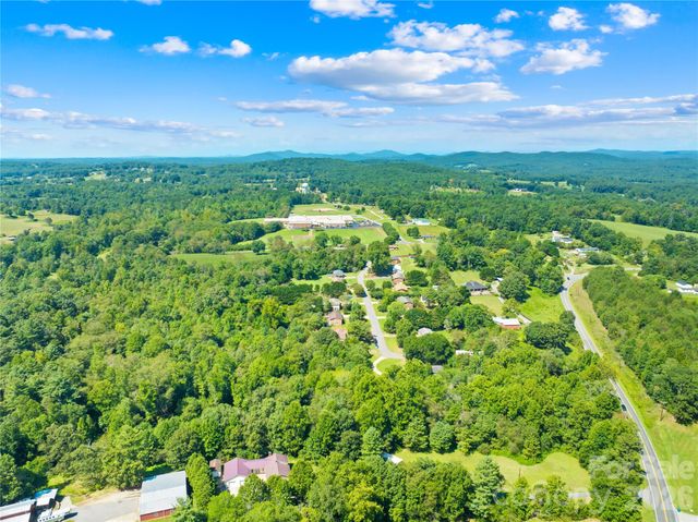 184 Hillsdale Lane, Taylorsville, NC 28681