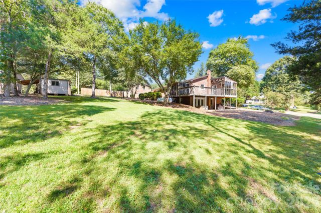 184 Hillsdale Lane, Taylorsville, NC 28681