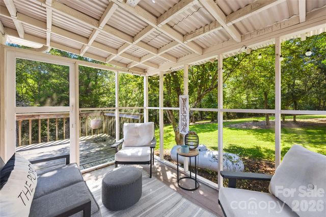 184 Hillsdale Lane, Taylorsville, NC 28681