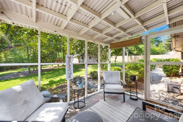 184 Hillsdale Lane, Taylorsville, NC 28681