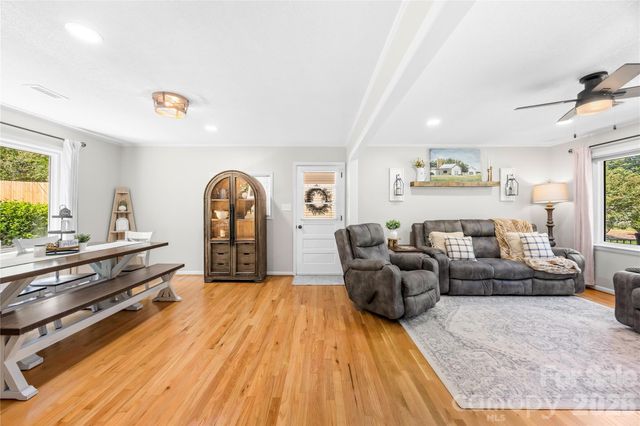 184 Hillsdale Lane, Taylorsville, NC 28681