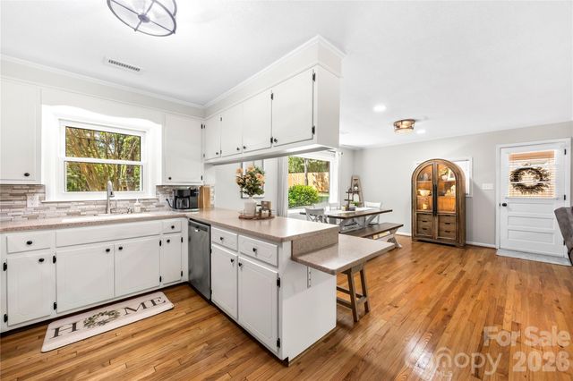 184 Hillsdale Lane, Taylorsville, NC 28681
