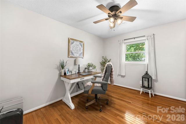 184 Hillsdale Lane, Taylorsville, NC 28681