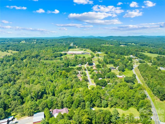 184 Hillsdale Lane, Taylorsville, NC 28681