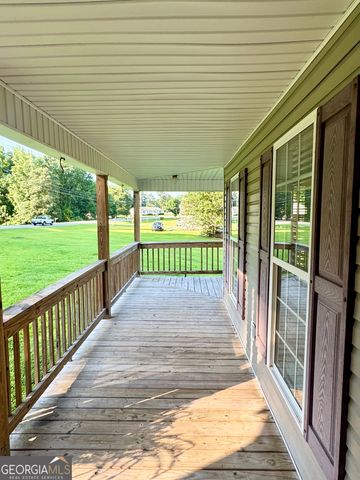 325 Overland Way, Gray, GA 31032