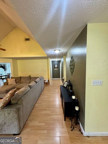 325 Overland Way, Gray, GA 31032