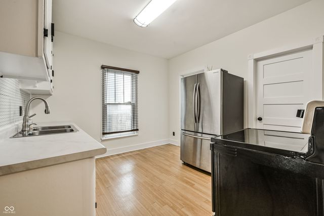 934 E Morris Street, Indianapolis, IN 46203