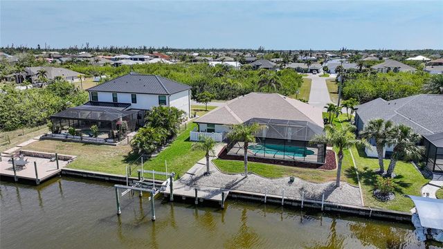 15538 AQUA CIRCLE, Port Charlotte, FL 33981