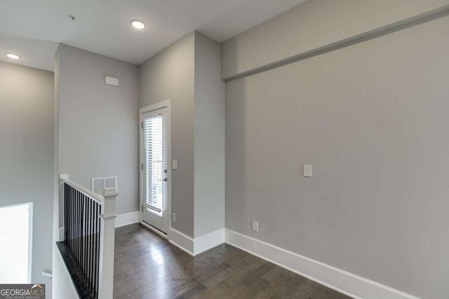 456 Parkway Drive NE 6, Atlanta, GA 30308