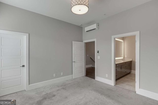 456 Parkway Drive NE 6, Atlanta, GA 30308