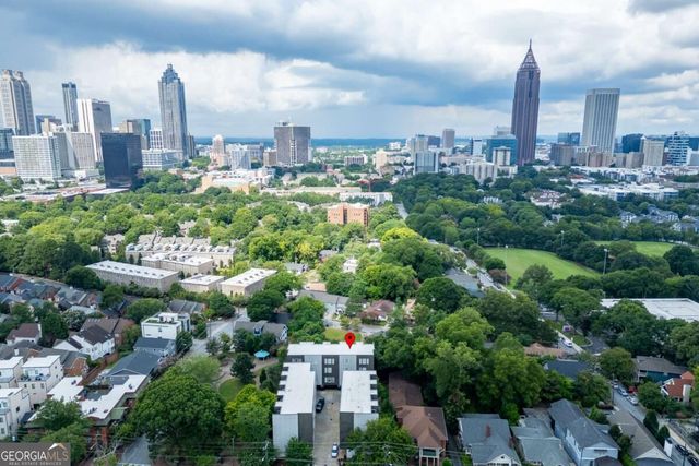 456 Parkway Drive NE 6, Atlanta, GA 30308