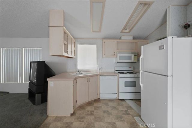 18420 Decker Road, Perris, CA 92570