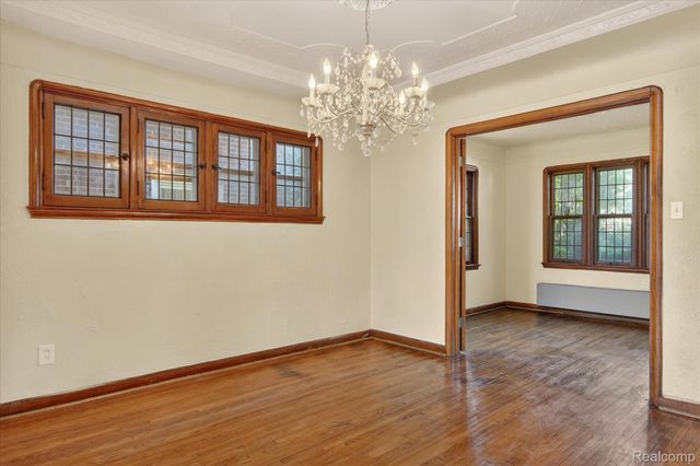 17509 Santa Barbara Drive, Detroit, MI 48221