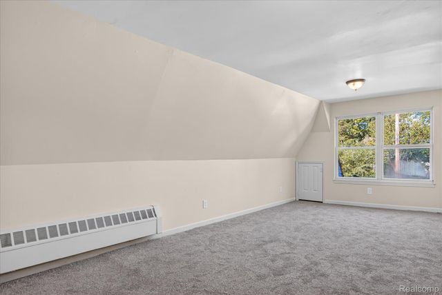17509 Santa Barbara Drive, Detroit, MI 48221