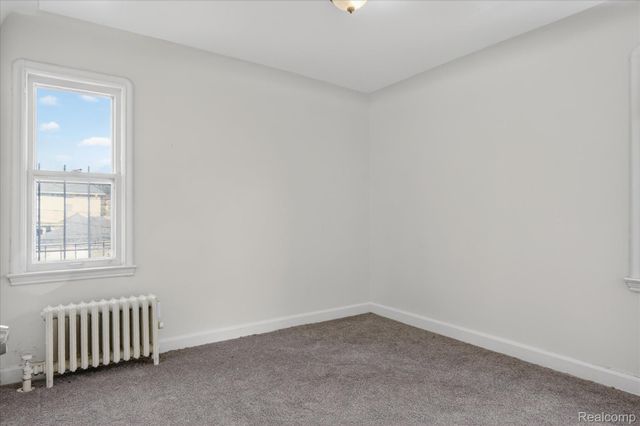 17509 Santa Barbara Drive, Detroit, MI 48221