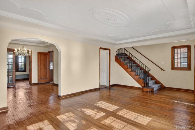 17509 Santa Barbara Drive, Detroit, MI 48221