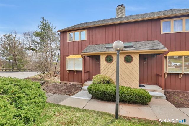 108 Skyview Drive 108, Cromwell, CT 06416