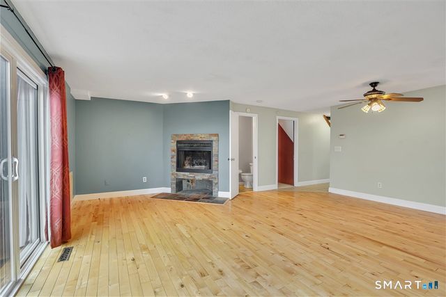 108 Skyview Drive 108, Cromwell, CT 06416