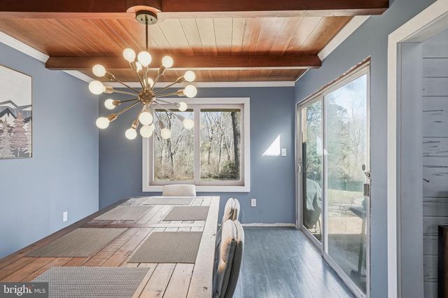 1528 E MALAGA RD, Williamstown, NJ 08094