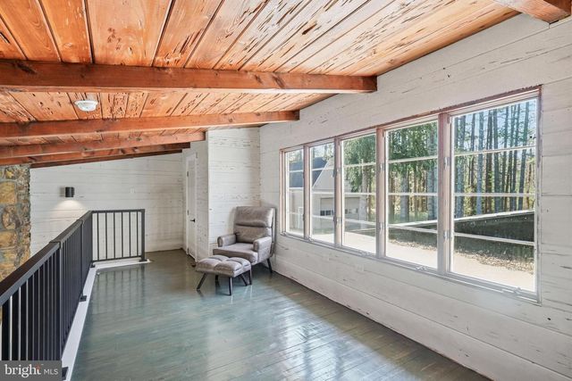 1528 E MALAGA RD, Williamstown, NJ 08094