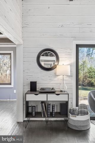 1528 E MALAGA RD, Williamstown, NJ 08094