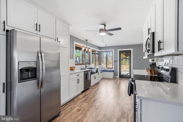 1528 E MALAGA RD, Williamstown, NJ 08094