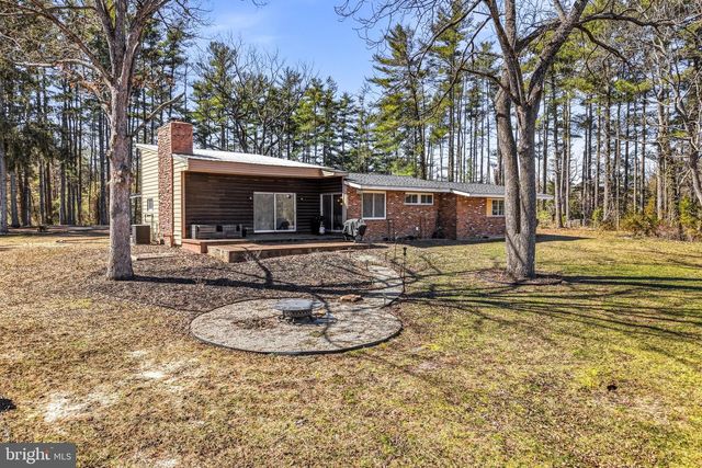 1528 E MALAGA RD, Williamstown, NJ 08094