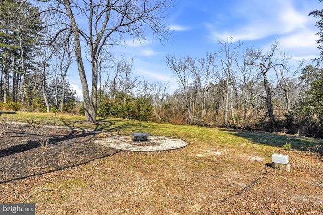 1528 E MALAGA RD, Williamstown, NJ 08094