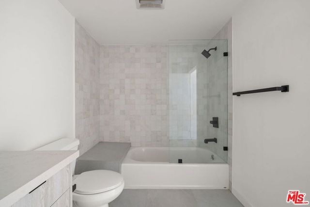 3755 S Canfield Avenue 401, Los Angeles, CA 90034