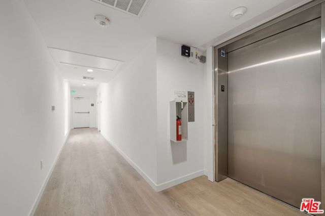 3755 S Canfield Avenue 401, Los Angeles, CA 90034