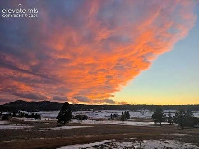 378 High Pasture Road, Florissant, CO 80816