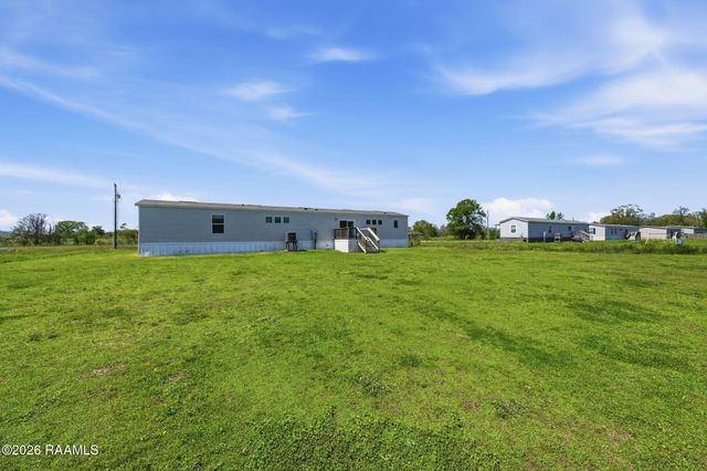 154 Bearb Road, Sunset, LA 70584