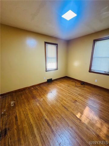98 Boll Street, Cheektowaga, NY 14212
