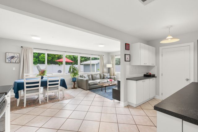 4761 NE 2ND Terrace, Oakland Park, FL 33334