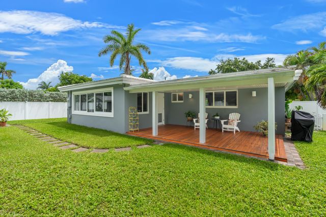 4761 NE 2ND Terrace, Oakland Park, FL 33334