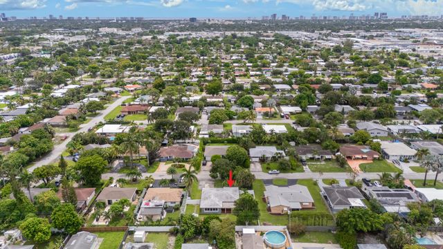 4761 NE 2ND Terrace, Oakland Park, FL 33334