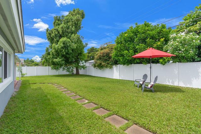 4761 NE 2ND Terrace, Oakland Park, FL 33334