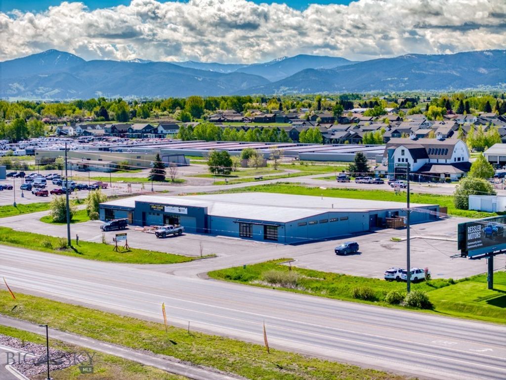 8440 Huffine Lane 3, Bozeman, MT 59718