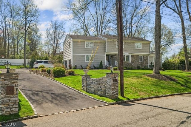 9 Wingate Way, Roseland Boro, NJ 07068